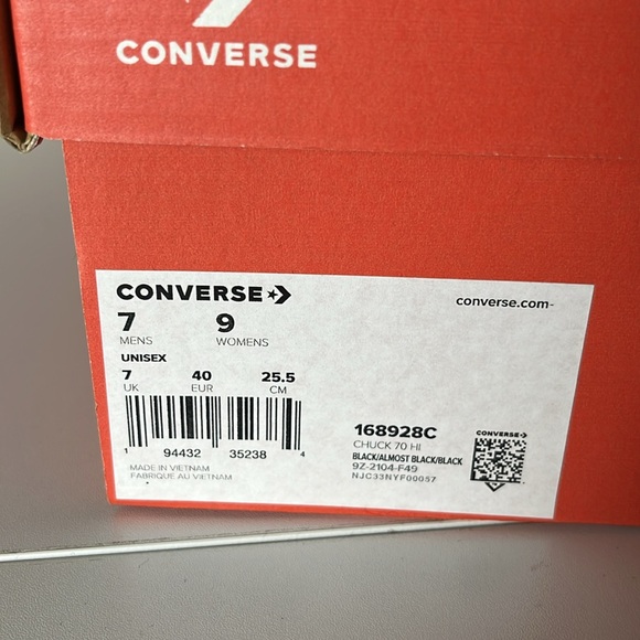 Converse Men's Black High-Top Sneakers Size 7 NIB - Picture 3 of 4